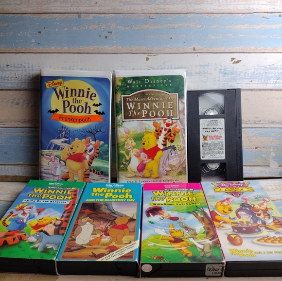 Disney Winnie The Pooh VHS Tapes Lot of 7 Movies Tapes The many adventures - Picture 1 of 11